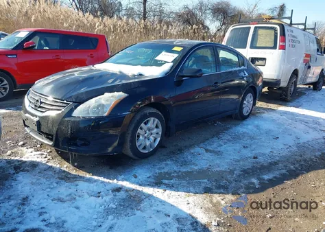2010 Nissan Altima 2.5 S z USA, uszkodzony, nr VIN 1N4AL2AP8AN508617